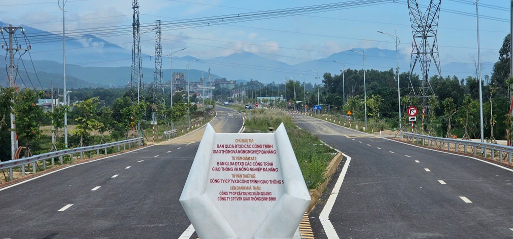 Ngã ngữa với số liệu xây lắp tại Đường vành đai phía Bắc