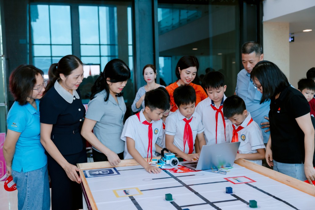 Khởi nguồn phong trào cách mạng toàn dân trong kỷ nguyên số