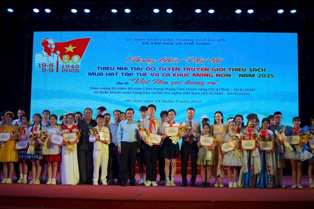Học sinh Thủ đô lan tỏa văn hóa đọc và tình yêu nghệ thuật