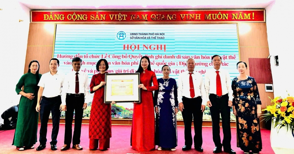 Làng nghề ven sông Hồng trước cơ hội mới Làng nghề ven sông Hồng trước cơ hội mới