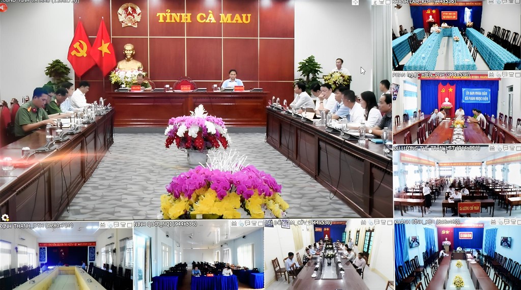 Hội nghị được tổ chức trực tuyến đến điểm cầu các địa phương trong tỉnh. Hội nghị được tổ chức trực tuyến đến điểm cầu các địa phương trong tỉnh.