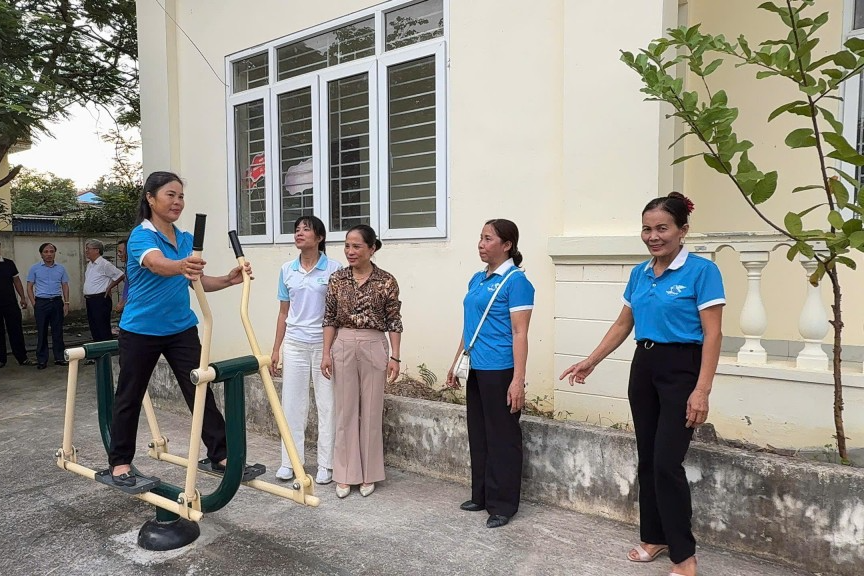 Điểm hẹn gắn kết tình làng, nghĩa xóm