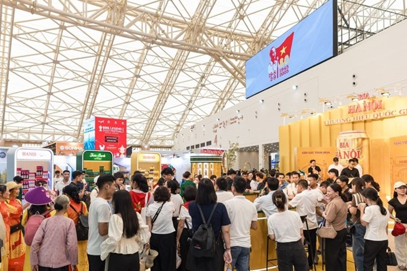 Triển lãm 80 năm: Lớp học lịch sử sống động của thế hệ trẻ