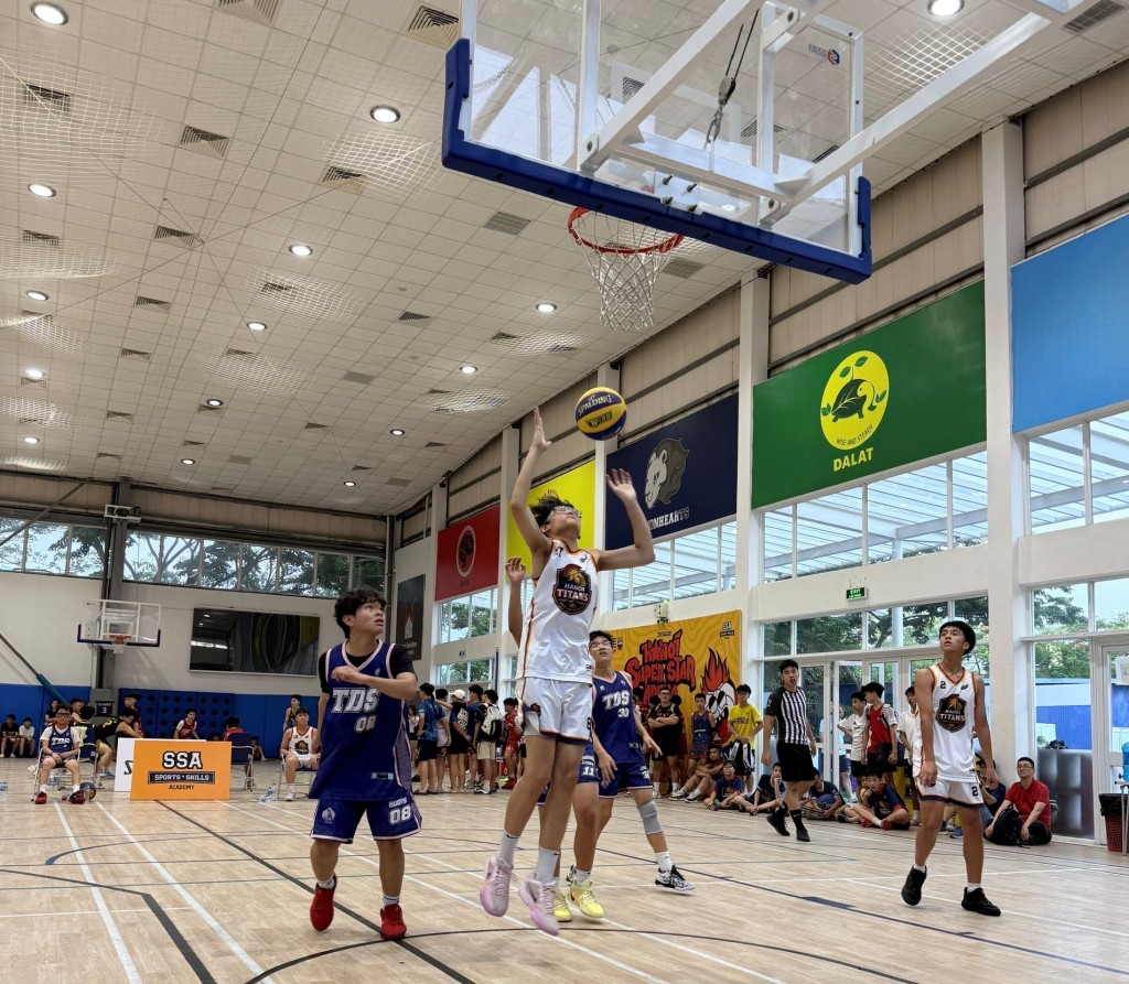Đội tuyển bóng rổ U14 Việt Nam lần đầu tham dự Samaranch Cup tại Trung Quốc