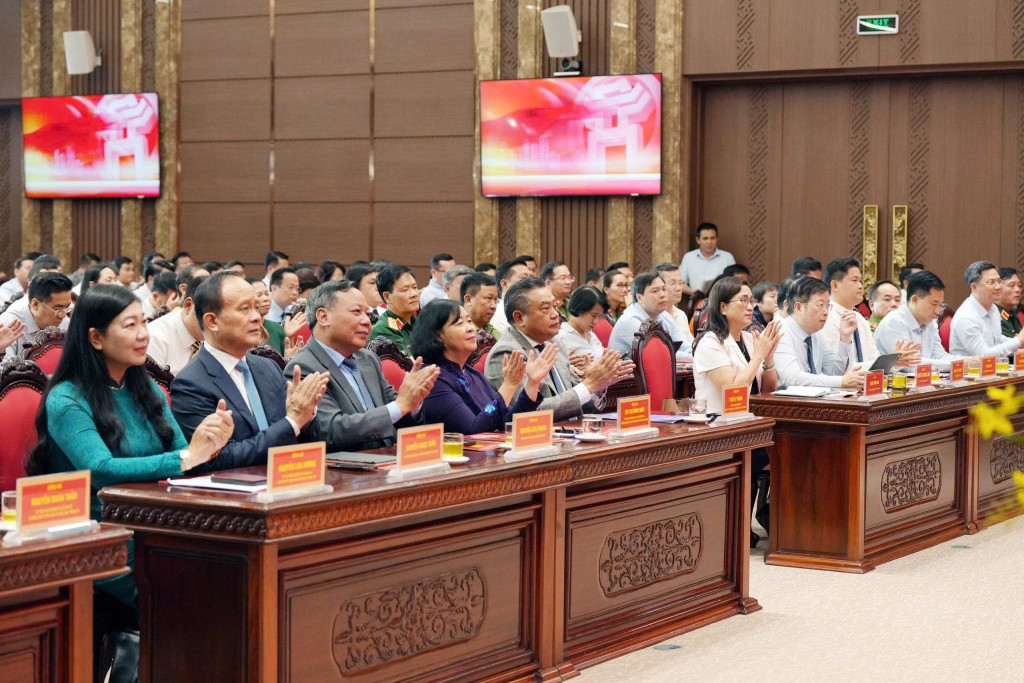 Hà Nội khen thưởng nhiều tập thể, cá nhân tham gia A80