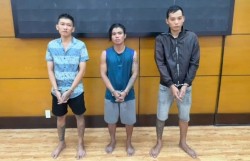 Bắt 3 đối tượng giả danh Công an cướp tài sản