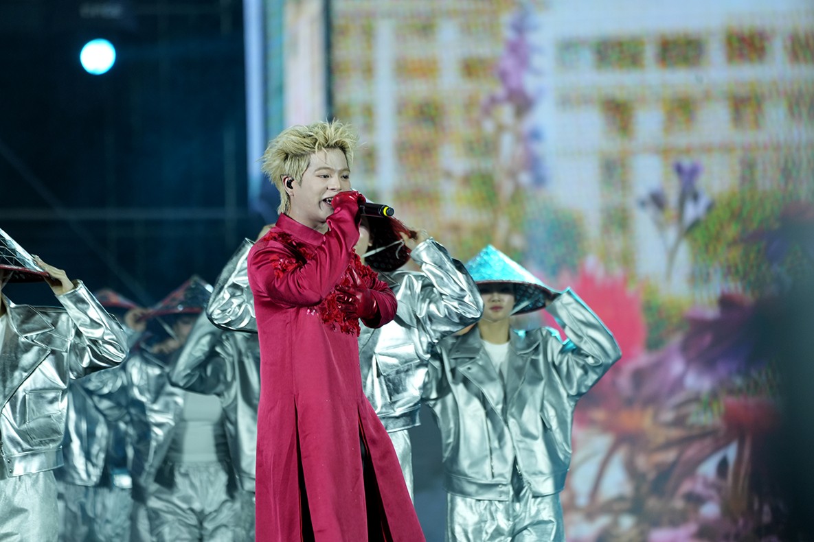 Khẳng định văn hóa, bản lĩnh và trí tuệ Việt Nam Khẳng định văn hóa, bản lĩnh và trí tuệ Việt Nam