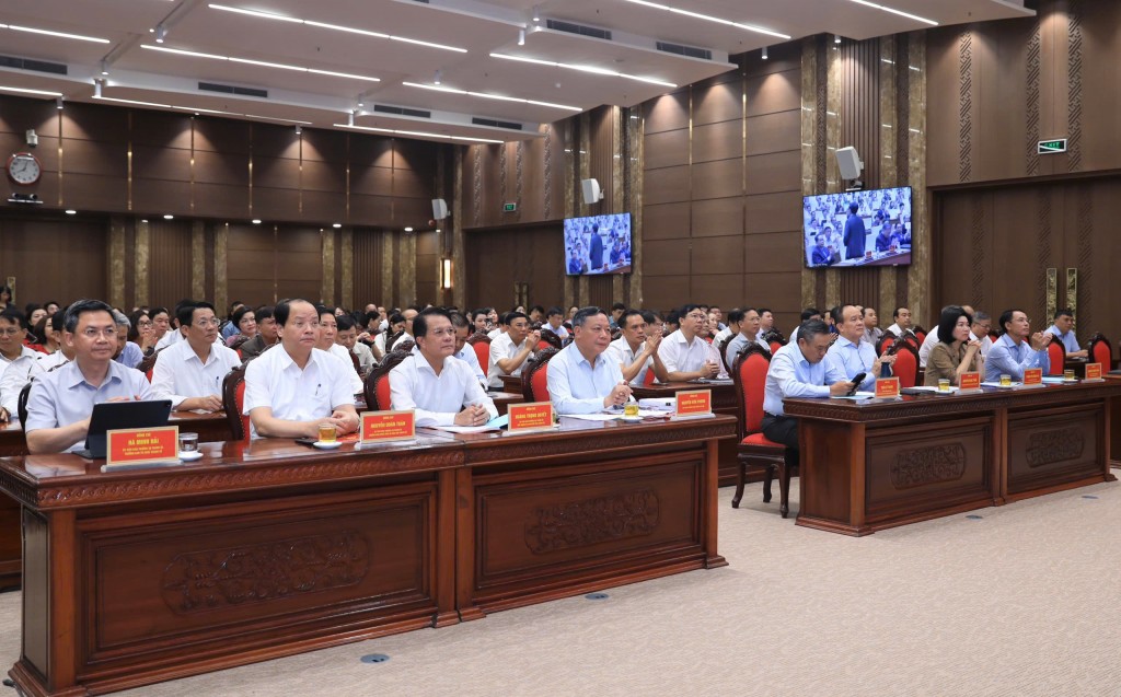 Hơn 1,2 triệu đại biểu nghe quán triệt 4 nghị quyết chiến lược