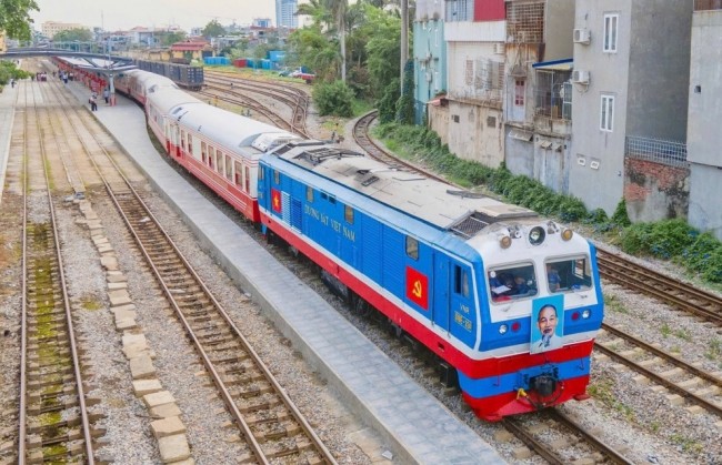 Bảo đảm khởi công Dự án đường sắt Lào Cai - Hà Nội - Hải Phòng vào 19/12/2025