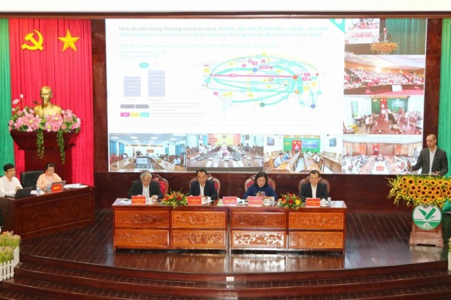 Nhận diện tiềm năng, lợi thế và định hướng phát triển tỉnh Vĩnh Long