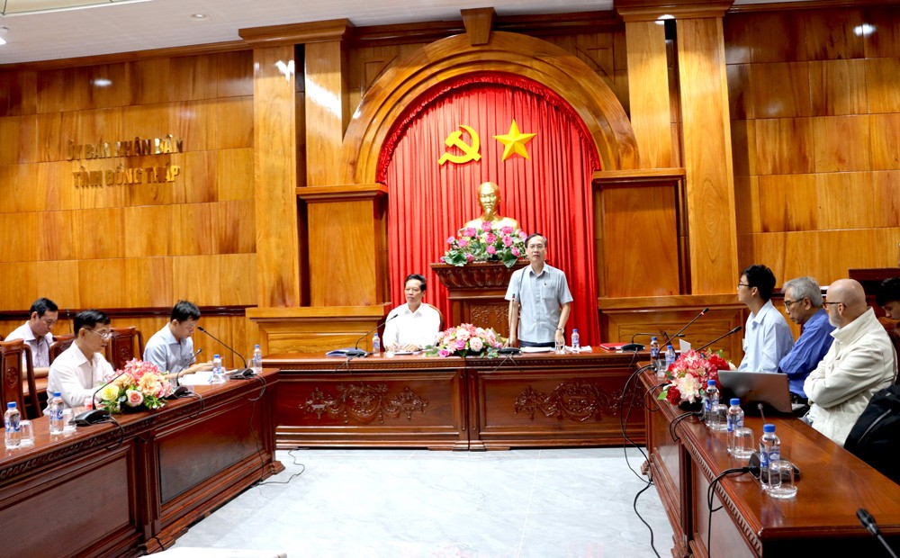 Chủ tịch UBND tỉnh phát biểu, định hướng công tác rà soát, điều chỉnh quy hoạch Đồng Tháp sau sáp nhập.