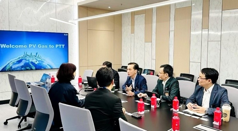 Đoàn công tác PV GAS thăm và làm việc tại trụ sở PTT tại Thái Lan Đoàn công tác PV GAS thăm và làm việc tại trụ sở PTT tại Thái Lan