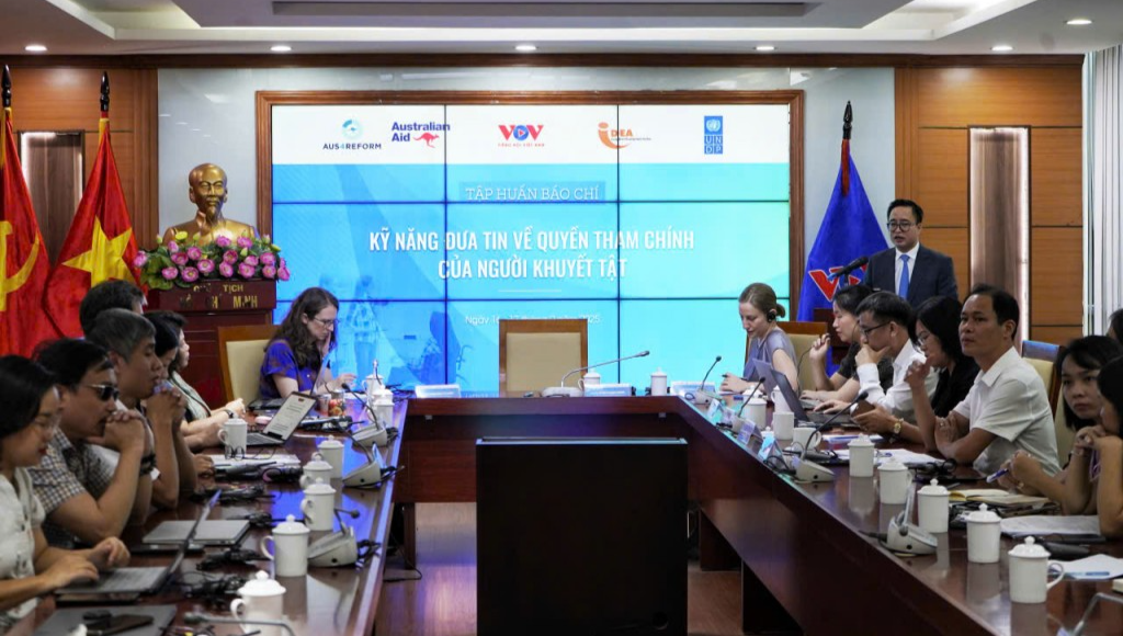 Thúc đẩy thông tin về quyền tham chính cho người khuyết tật Thúc đẩy thông tin về quyền tham chính cho người khuyết tật