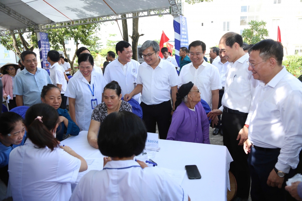 Hàng chục nghìn người dân xã Tiến Thắng được khám sức khỏe miễn phí Hàng chục nghìn người dân xã Tiến Thắng được khám sức khỏe miễn phí