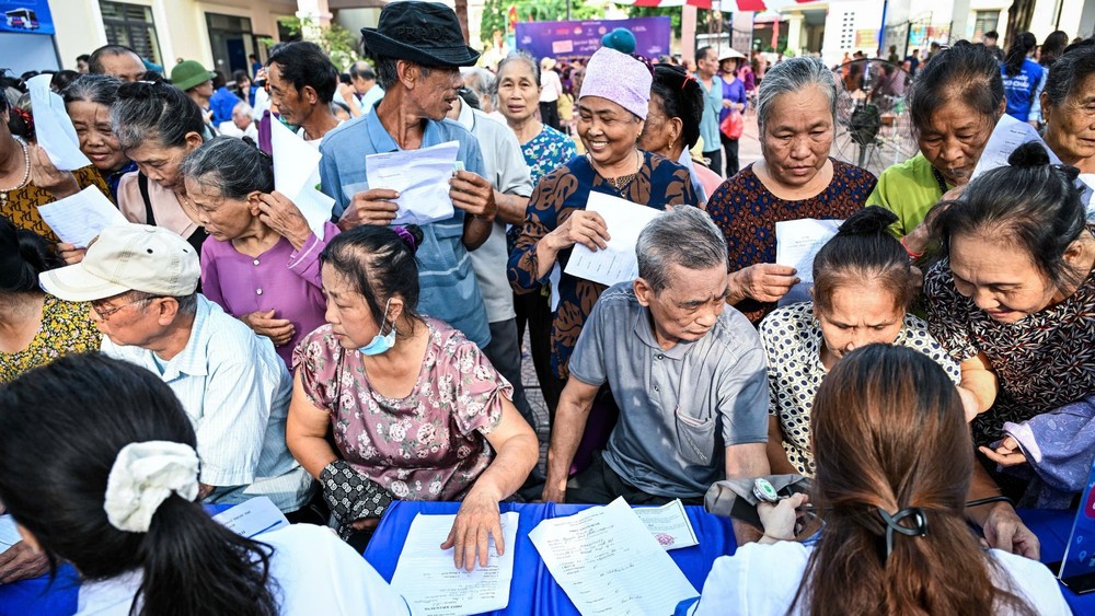 6 giải pháp đột phá toàn diện trong chăm sóc sức khỏe Nhân dân