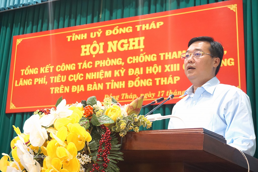 Bí thư Tỉnh ủy Cà Mau Lê Quốc Phong phát biểu tại hội nghị