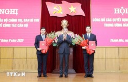Công bố quyết định của Bộ Chính trị điều động, chỉ định 2 Phó Bí thư Tỉnh ủy Thanh Hóa