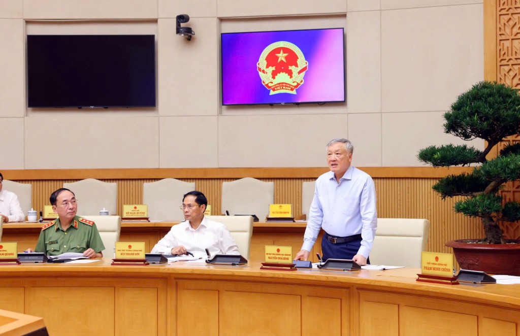 Phó Thủ tướng yêu cầu giải quyết dứt điểm việc chi trả chế độ chính sách theo Nghị định 178 - Ảnh: VGP/Nguyễn Hoàng Phó Thủ tướng yêu cầu giải quyết dứt điểm việc chi trả chế độ chính sách theo Nghị định 178 - Ảnh: VGP/Nguyễn Hoàng