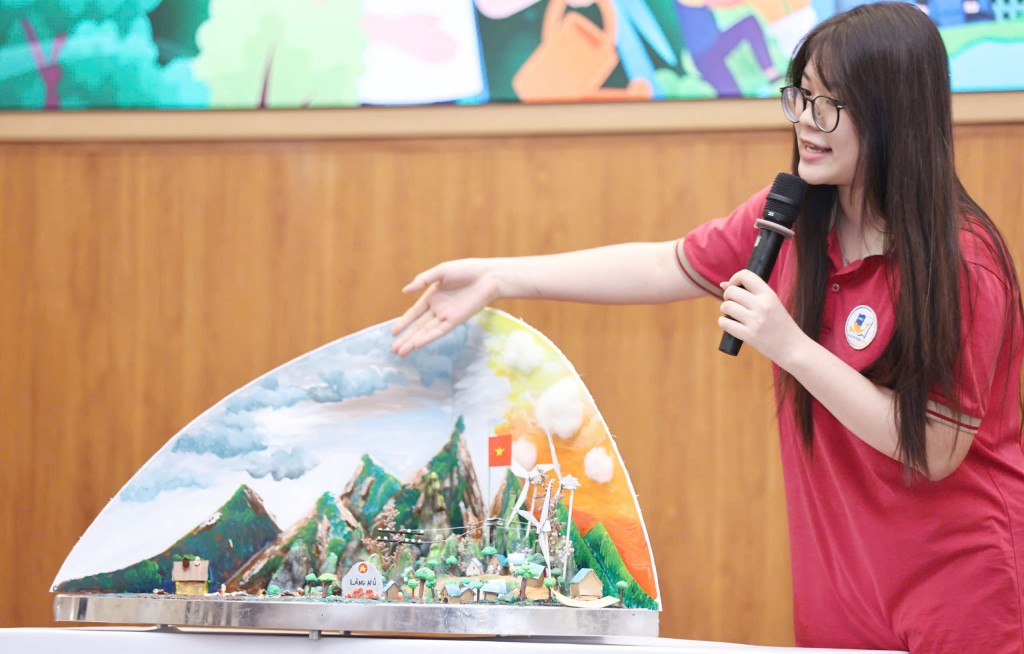 Xây dựng nguồn nhân lực chất lượng cao phục vụ phát triển công nghệ chiến lược Xây dựng nguồn nhân lực chất lượng cao phục vụ phát triển công nghệ chiến lược