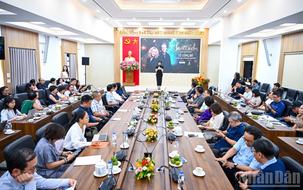 Lễ công bố chương trình Lễ công bố chương trình