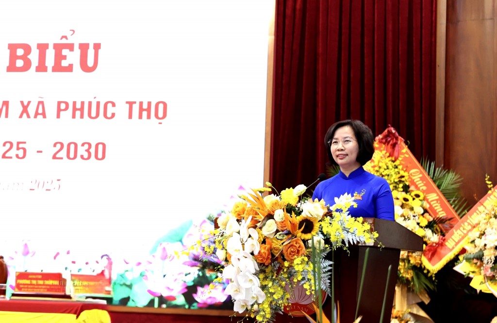 Đồng chí Bùi Huyền Mai phát biểu chỉ đạo Đại hội