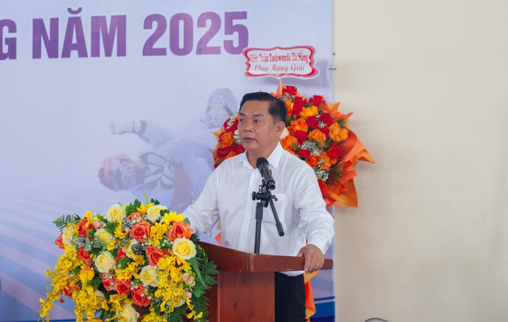 Ông Tào Viết Hải, Phó Giám đốc Sở Văn hóa, Thể thao và Du lịch TP Đà Nẵng Tào Viết Hải phát biểu khai mạc giải đấu (Ảnh Út Vũ)