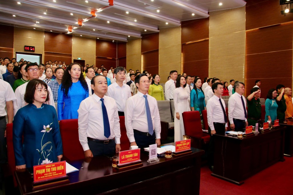 Các đại biểu dự hội nghị điển hình tiên tiến MTTQ Việt Nam và các tổ chức chính trị, xã hội thành phố Hải Phòng lần thứ I (2025 – 2030) Các đại biểu dự hội nghị điển hình tiên tiến MTTQ Việt Nam và các tổ chức chính trị, xã hội thành phố Hải Phòng lần thứ I (2025 – 2030)