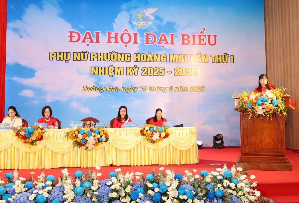 Phụ nữ Hoàng Mai vững tin bước vào nhiệm kỳ mới Phụ nữ Hoàng Mai vững tin bước vào nhiệm kỳ mới