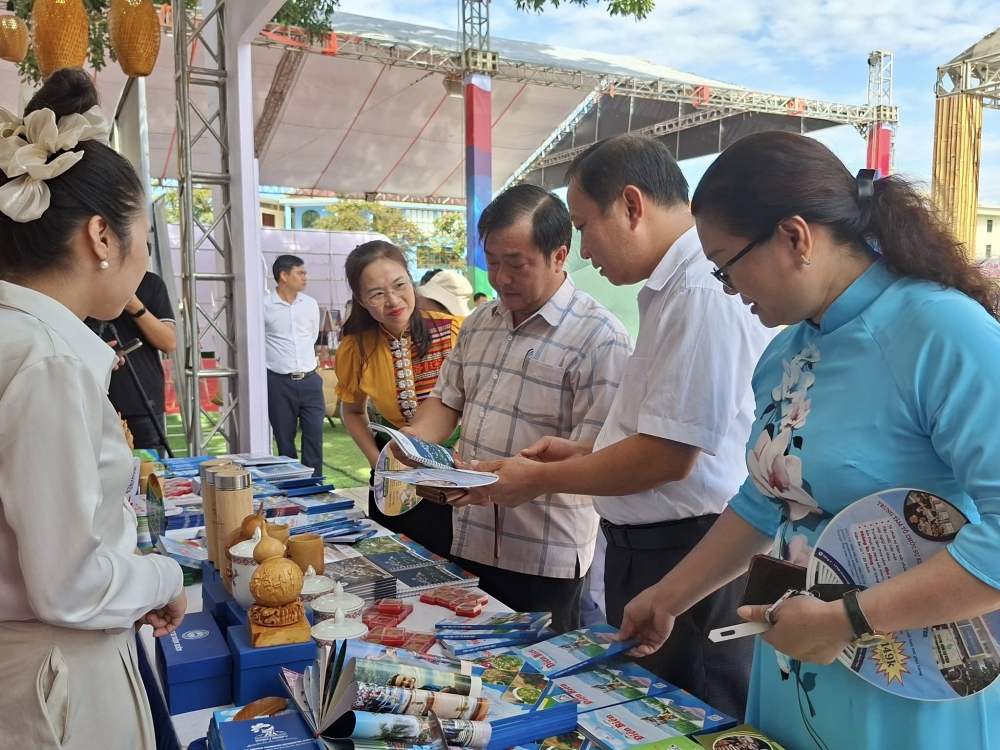Khai mạc Festival Tinh hoa Tây Bắc - Điện Biên năm 2025