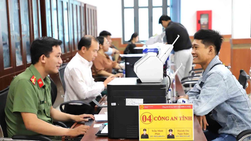 An Giang đạt 76,41/100 điểm, đứng thứ 18/34 tỉnh, thành phố, xếp loại “Khá” so với thang điểm quy định (ảnh: Bích Thùy)