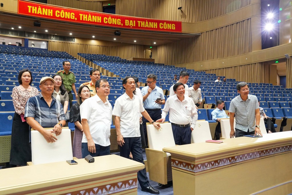 Hải Phòng chuẩn bị cơ sở vật chất phục vụ Đại hội Đảng bộ thành phố Hải Phòng chuẩn bị cơ sở vật chất phục vụ Đại hội Đảng bộ thành phố