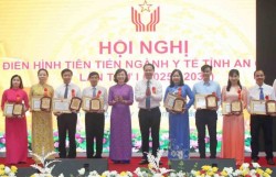 Tôn vinh 41 tập thể, cá nhân điển hình tiên tiến trong ngành Y