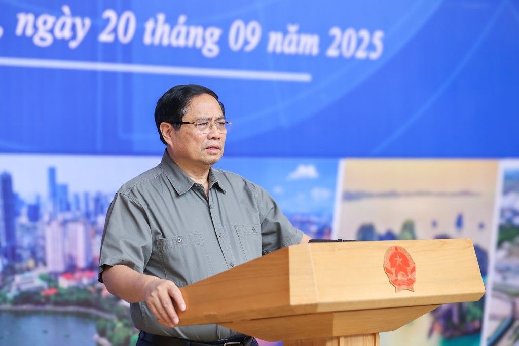 Đồng chí Phạm Minh Chính, Ủy viên Bộ Chính trị, Thủ tướng Chính phủ, Chủ tịch Hội đồng điều phối vùng Đồng bằng sông Hồng, chủ trì Hội nghị lần thứ 6 của Hội đồng - Ảnh: VGP/Nhật Bắc Đồng chí Phạm Minh Chính, Ủy viên Bộ Chính trị, Thủ tướng Chính phủ, Chủ tịch Hội đồng điều phối vùng Đồng bằng sông Hồng, chủ trì Hội nghị lần thứ 6 của Hội đồng - Ảnh: VGP/Nhật Bắc