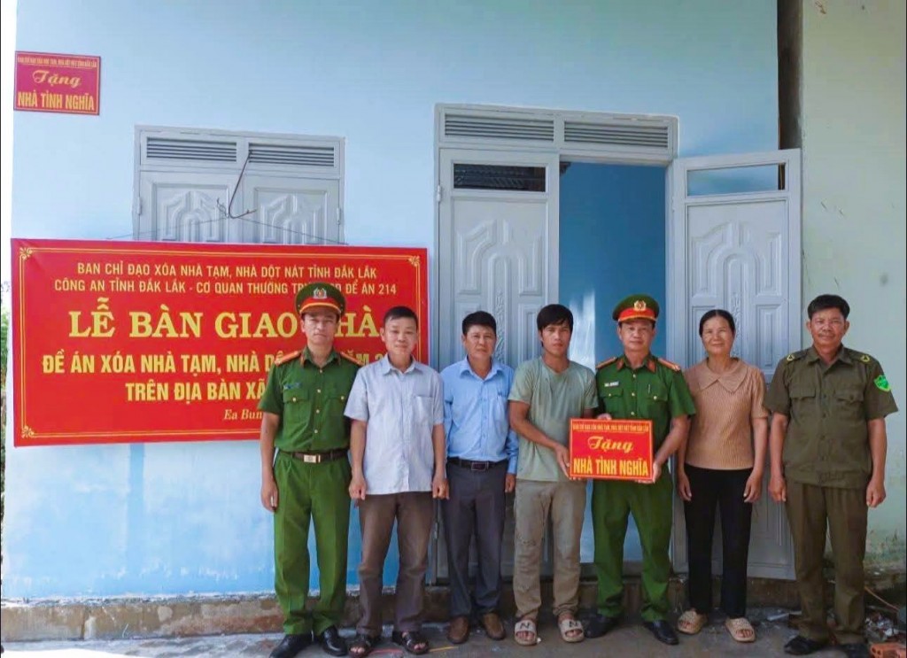 Vượt qua những thách thức đó, chương trình đã hoàn thành đúng tiến độ, thể hiện sự nỗ lực vượt bậc của các cấp, các ngành