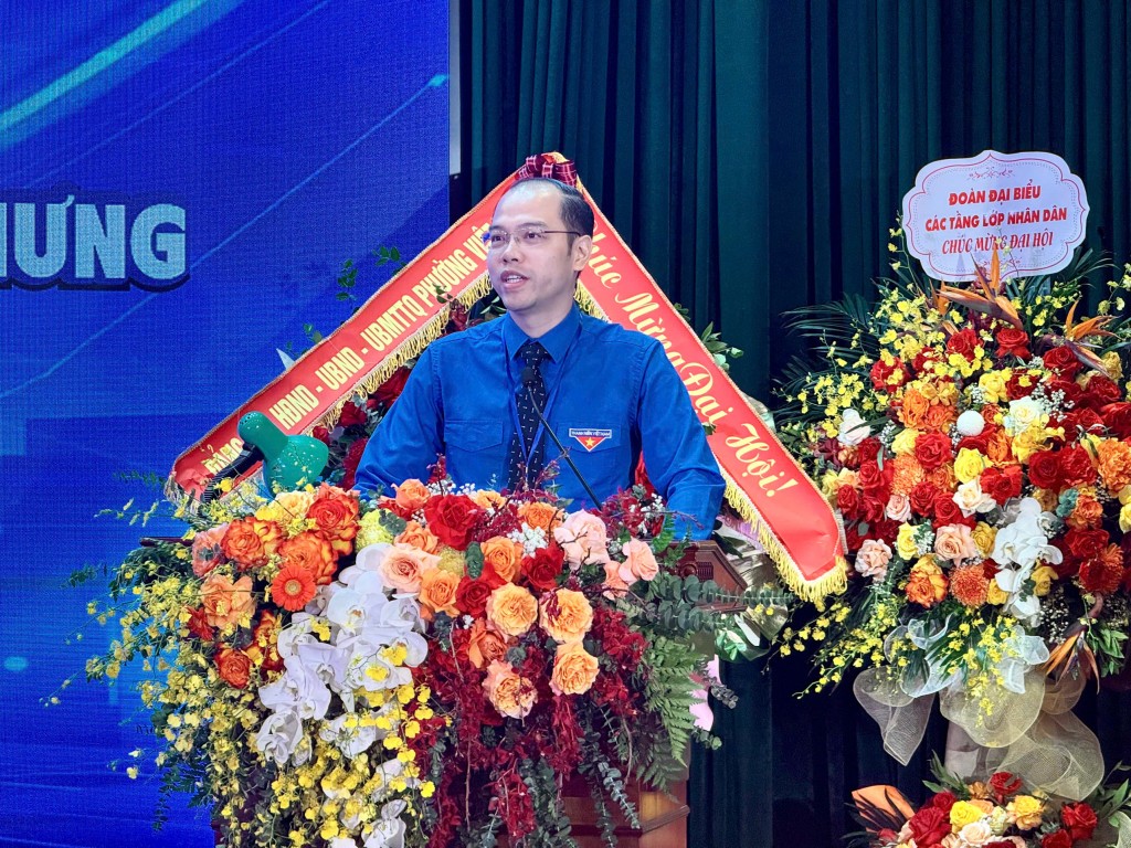 đồng chí Nguyễn Tiến Hưng, Phó Chủ tịch Ủy ban MTTQ Việt Nam thành phố Hà Nội, Bí thư Thành đoàn Hà Nội,