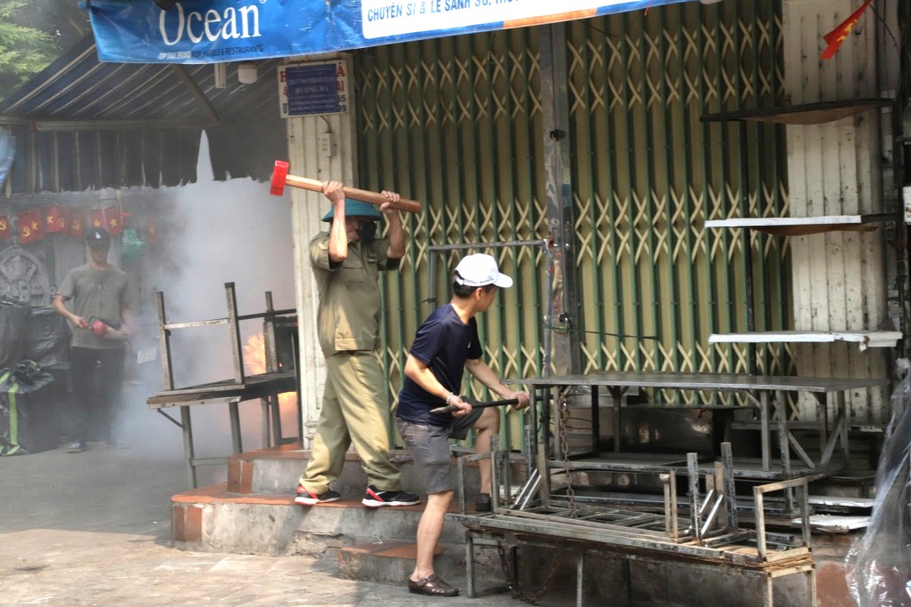 Ra mắt lực lượng thường trực chữa cháy tại tuyến phố đi bộ