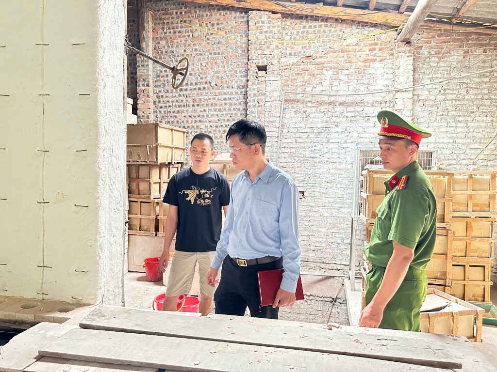 Đảm bảo an toàn phòng cháy chữa cháy tại các cơ sở sản xuất gốm sứ Đảm bảo an toàn phòng cháy chữa cháy tại các cơ sở sản xuất gốm sứ