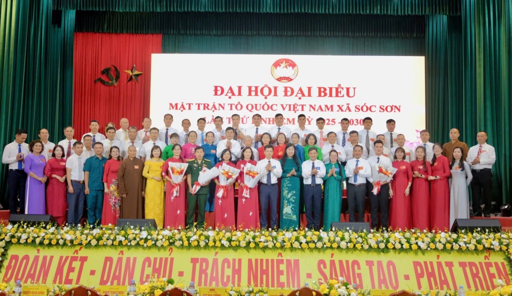 Đồng chí Nguyễn Thị Thu Hương làm Chủ tịch MTTQ xã Sóc Sơn