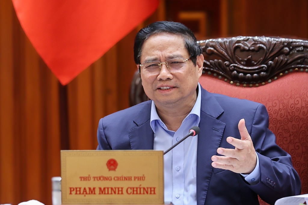 Thủ tướng chỉ đạo tiếp tục rà soát các nhóm đối tượng để đề xuất các giải pháp đột phá, khác biệt - Ảnh: VGP/Nhật Bắc