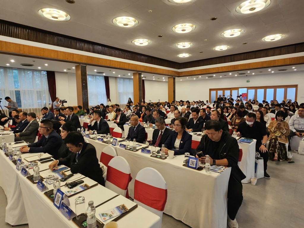 Tây Ninh tìm cơ hội hợp tác du lịch, đầu tư công nghệ cao