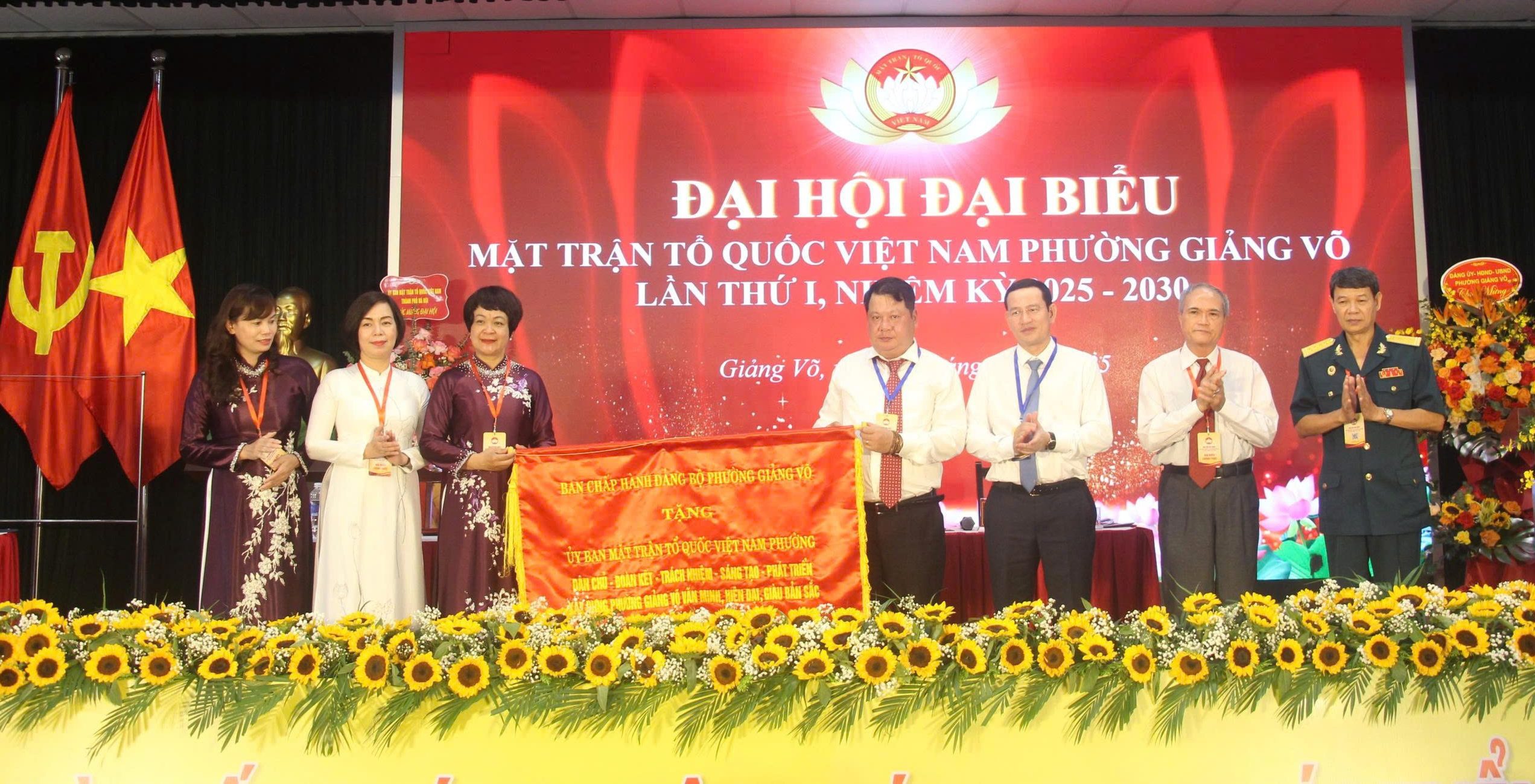 Xây dựng phường Giảng Võ văn minh, hiện đại, giàu bản sắc văn hóa