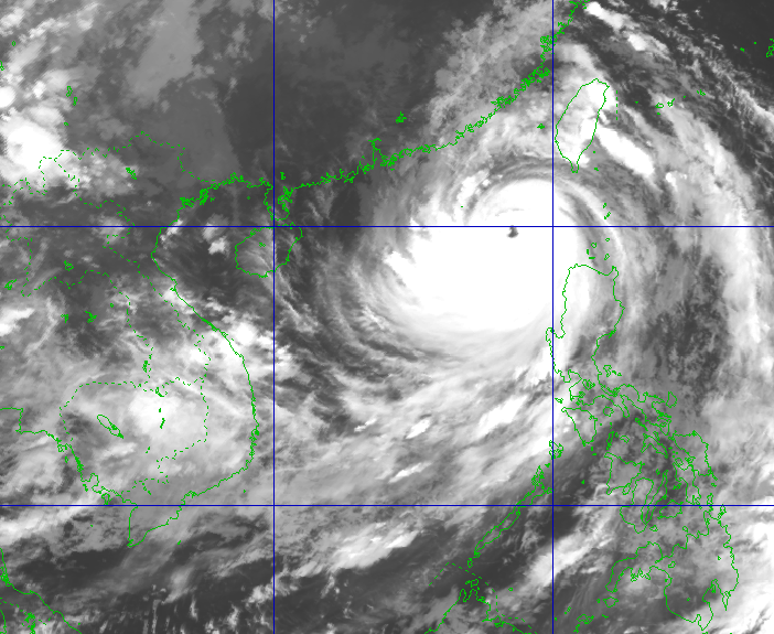 Bắc Biển Đông gió vẫn duy trì cấp siêu bão, biển động dữ dội Bắc Biển Đông gió vẫn duy trì cấp siêu bão, biển động dữ dội