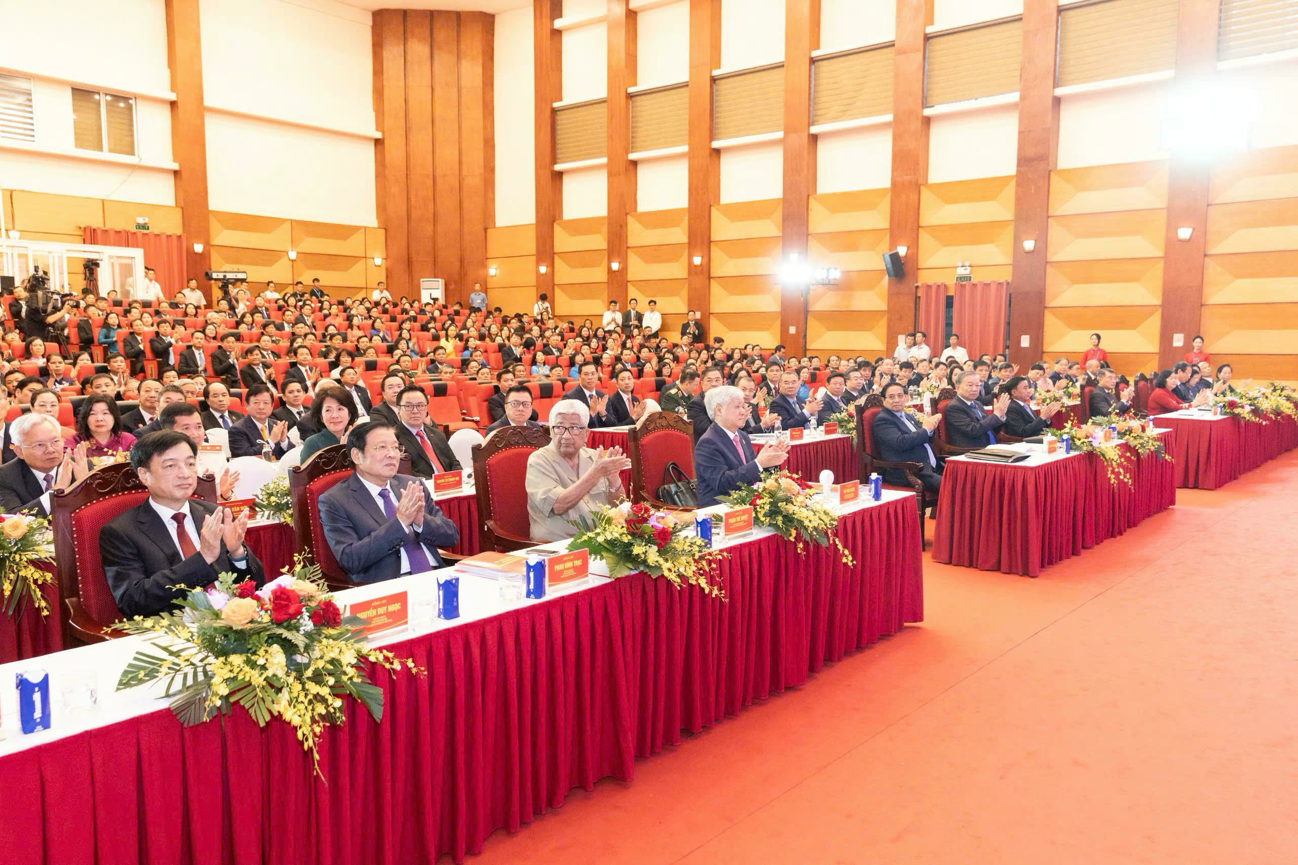 Tổng Bí thư Tô Lâm dự Đại hội Đảng bộ MTTQ, các đoàn thể Trung ương Tổng Bí thư Tô Lâm dự Đại hội Đảng bộ MTTQ, các đoàn thể Trung ương