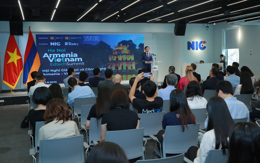 Phó Thủ tướng Trần Hồng Hà khẳng định, mối quan hệ truyền thống lâu đời giữa Việt Nam và Armenia luôn thủy chung, gắn bó - Ảnh: VGP/Minh Khôi