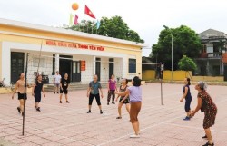 Những sự tế nhị ở Nhà văn hóa...