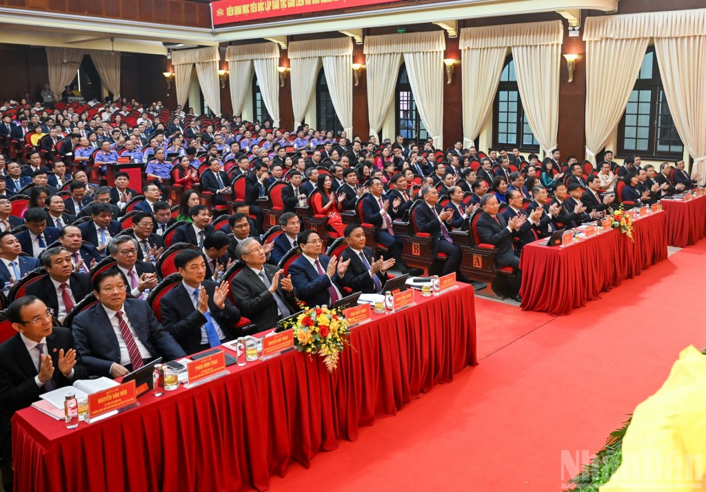 Bài phát biểu của Tổng Bí thư Tô Lâm tại Đại hội đại biểu Đảng bộ các cơ quan Đảng Trung ương lần thứ nhất Bài phát biểu của Tổng Bí thư Tô Lâm tại Đại hội đại biểu Đảng bộ các cơ quan Đảng Trung ương lần thứ nhất