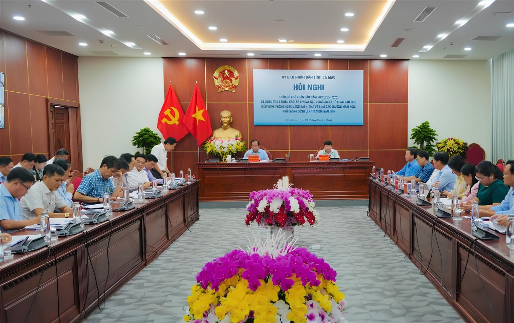 Cà Mau tập trung đổi mới giáo dục, bảo đảm điều kiện dạy học