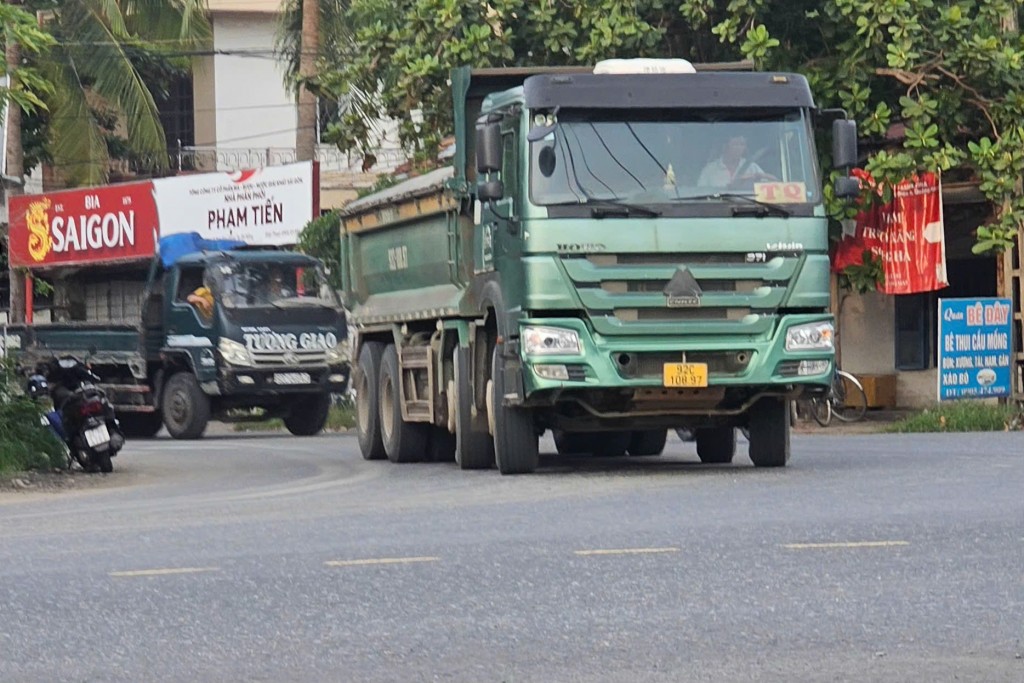 Xử lý các điểm đen giao thông tại tỉnh lộ 607B Xử lý các điểm đen giao thông tại tỉnh lộ 607B