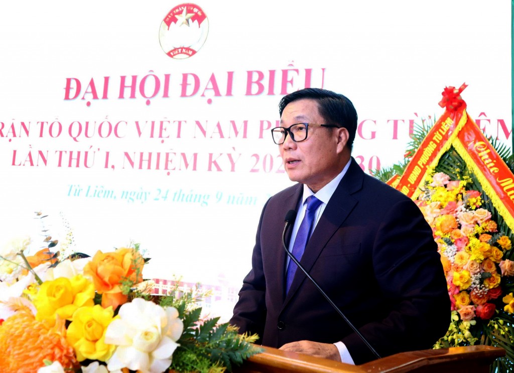 Bí thư Đảng ủy, Chủ tịch HĐND phường Từ Liêm Nguyễn Quang Hiếu phát biểu tại Đại hội