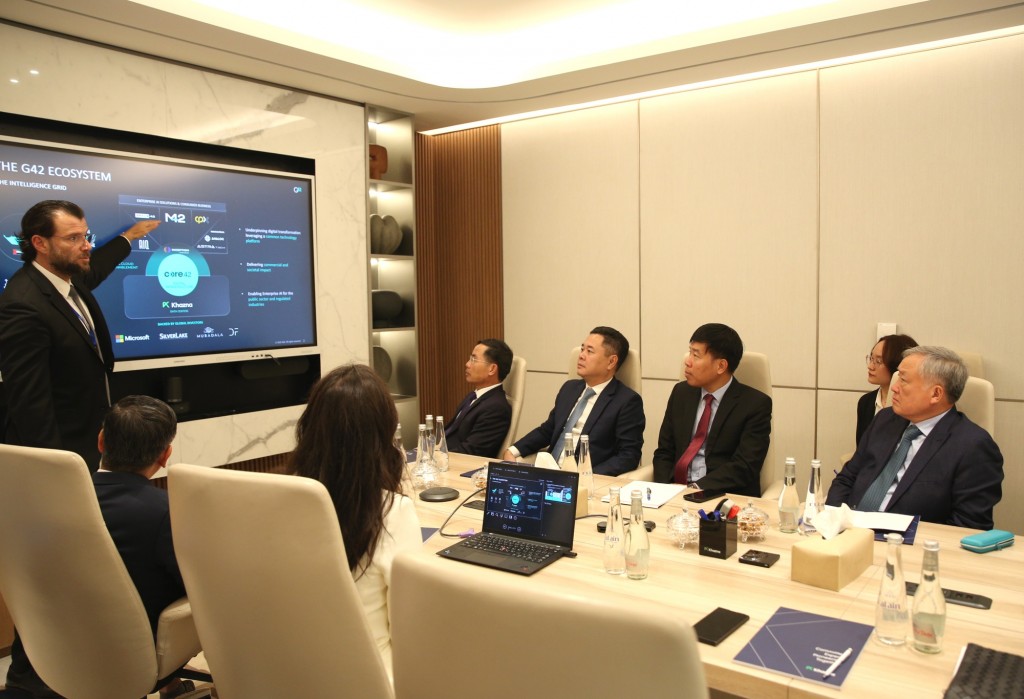 Đại diện G42 bày tỏ mong muốn được tiếp tục trao đổi, làm việc chi tiết với các bộ, ngành liên quan của Việt Nam về dự án - Ảnh: VGP/Nguyễn Hoàng